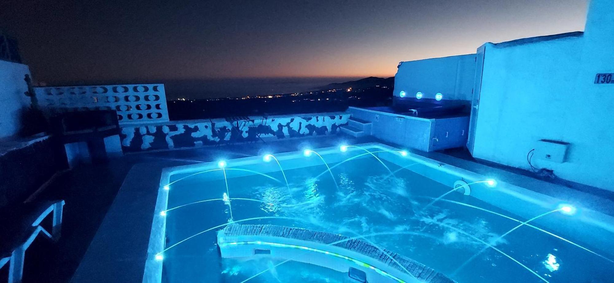 Aloelux Villa !! - Private Villa With Pool , Jacuzzi, Cinema, Massage ,Wonderful View, Art Desing Villa Tias Ngoại thất bức ảnh